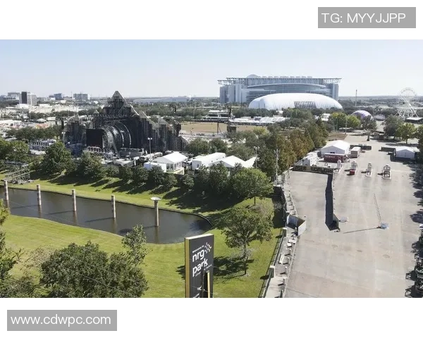 休斯顿NRG体育场如何利用空调系统应对夏季高温挑战